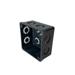 CAJA CUADRADA 4X4 AMANCO