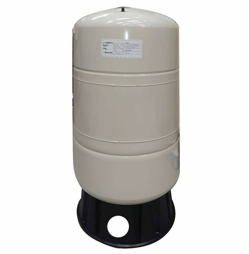 Tanque de presión de 120 galones marca Little Giant